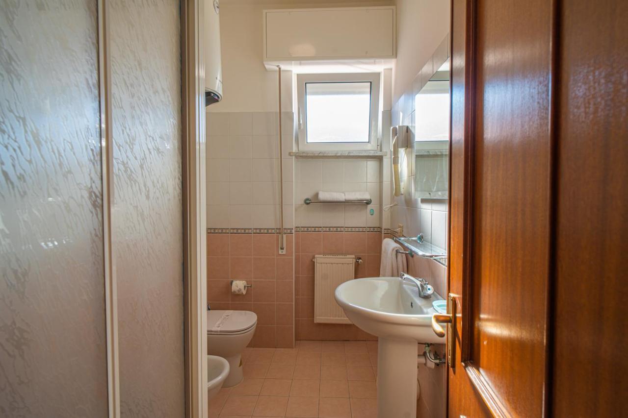 Appartamenti La Residenza Borgio Verezzi Bagian luar foto
