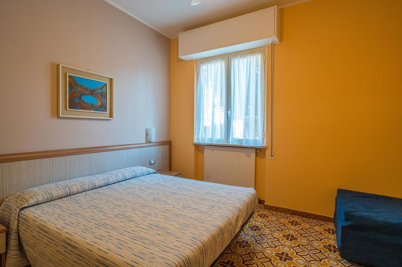 Appartamenti La Residenza Borgio Verezzi Bagian luar foto