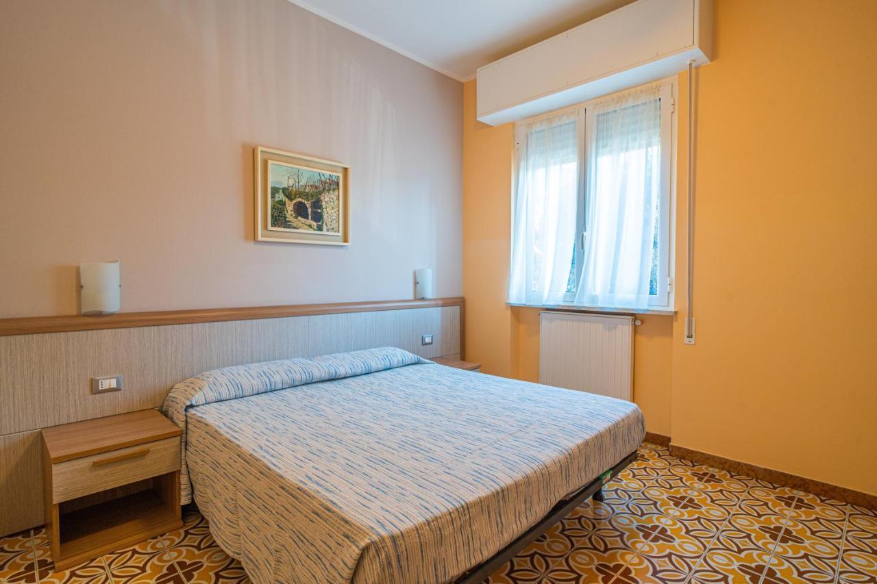 Appartamenti La Residenza Borgio Verezzi Bagian luar foto